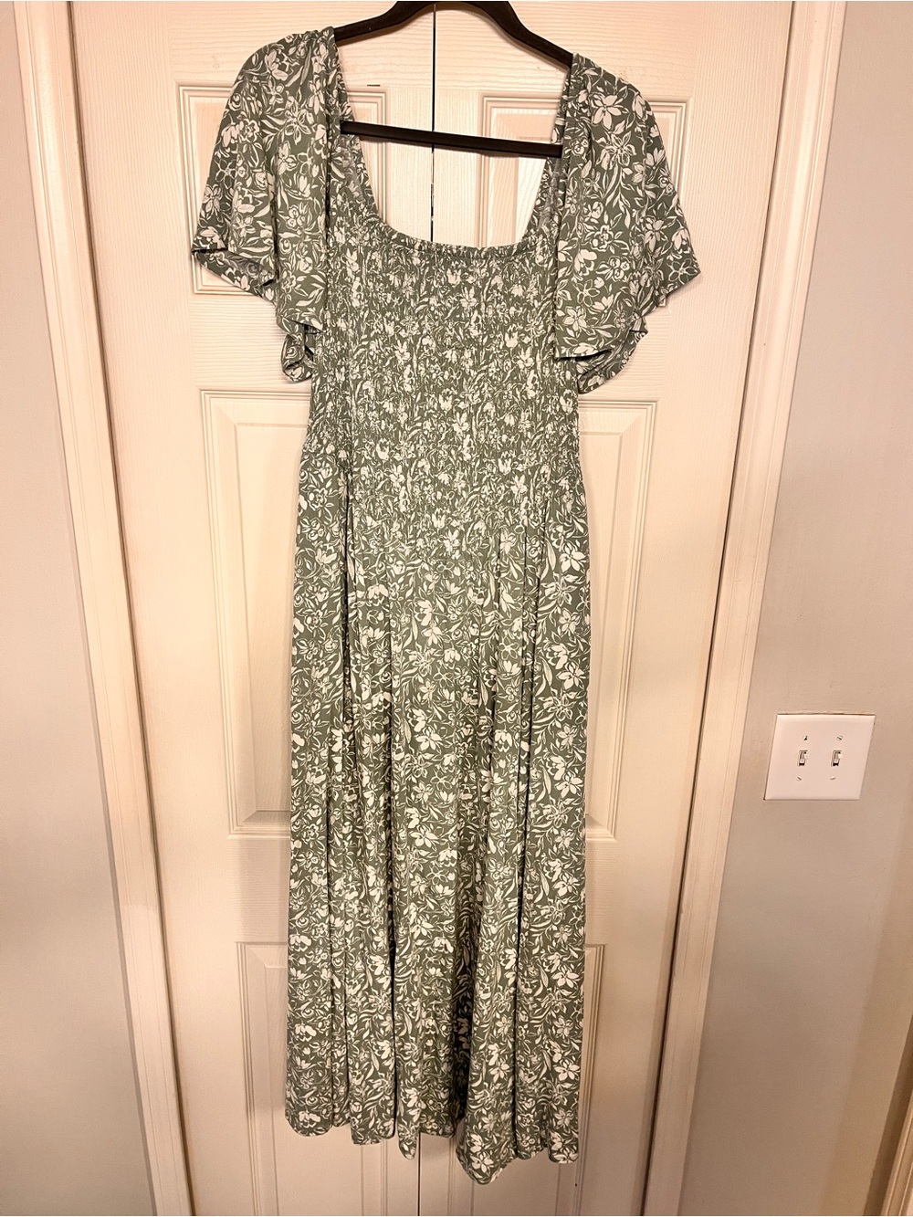 torrid Sage Green and White Floral Smocked Maxi Dress - Picture 1 of 5